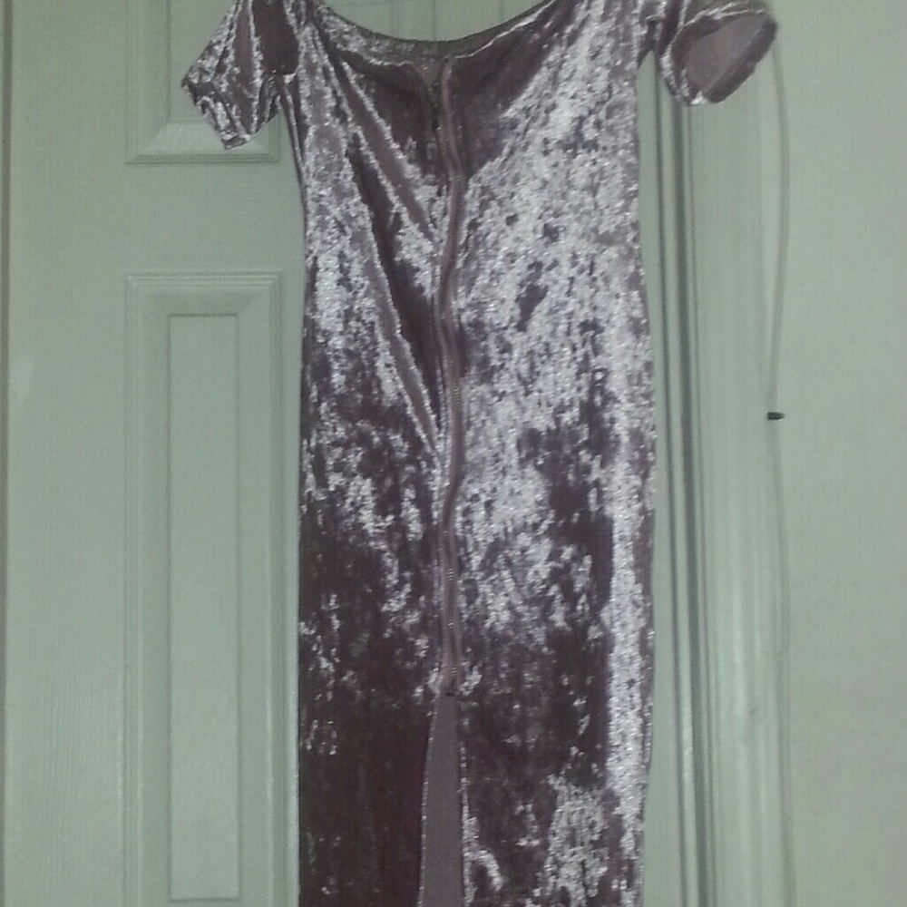 Sexy lavender velvet dress - Picture 2 of 2